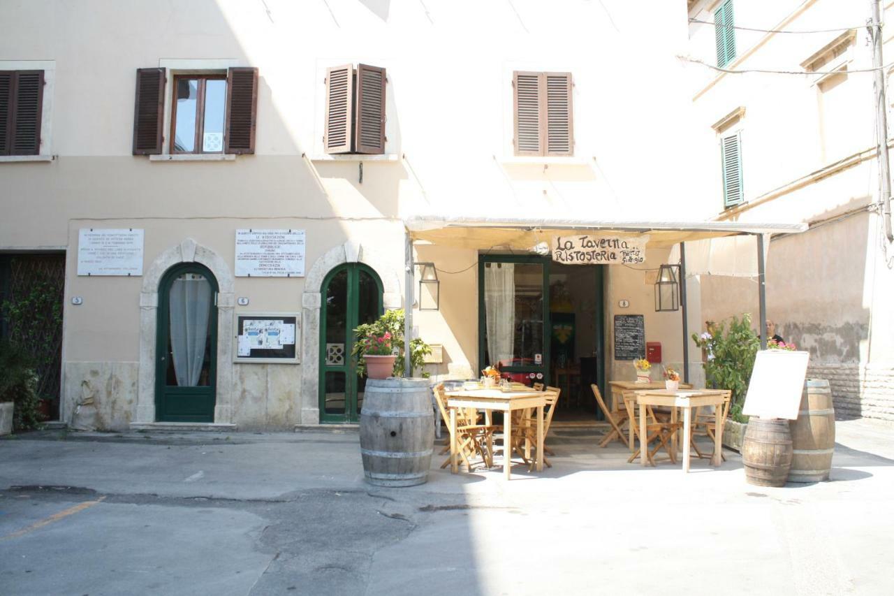 Easy Room Colle Val D'Elsa Exterior photo